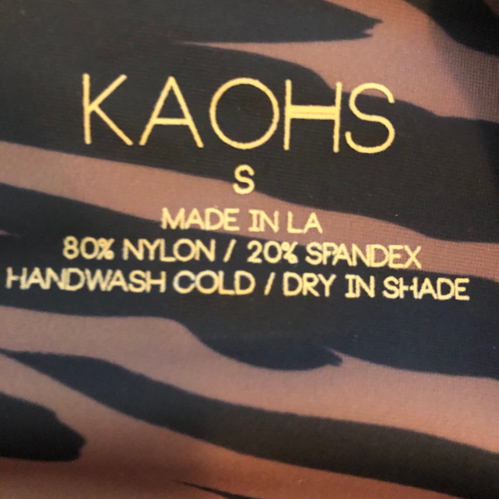 KAOHS SWIM TOP! - Picture 3 of 3